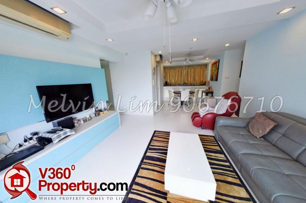 The Esparis (D18), Condominium #92813302